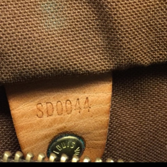 AUTHENTIC VINTAGE Louis Vuitton Monogram Satchel - Picture 6 of 10